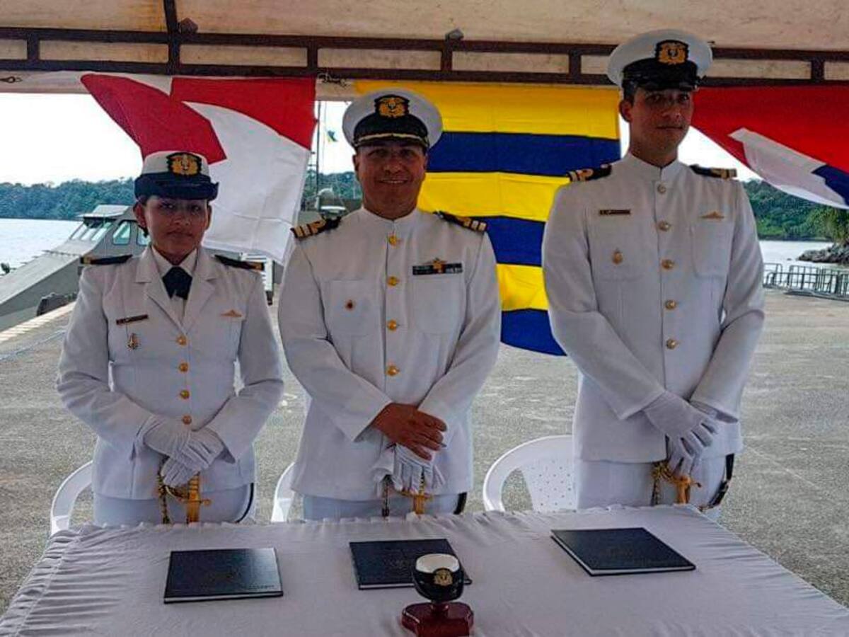 Francy Jael Hernández Sosa se convirtió en la primera mujer indígena que asciende a Teniente de la Armada de Colombia. // FOTO: Cortesía