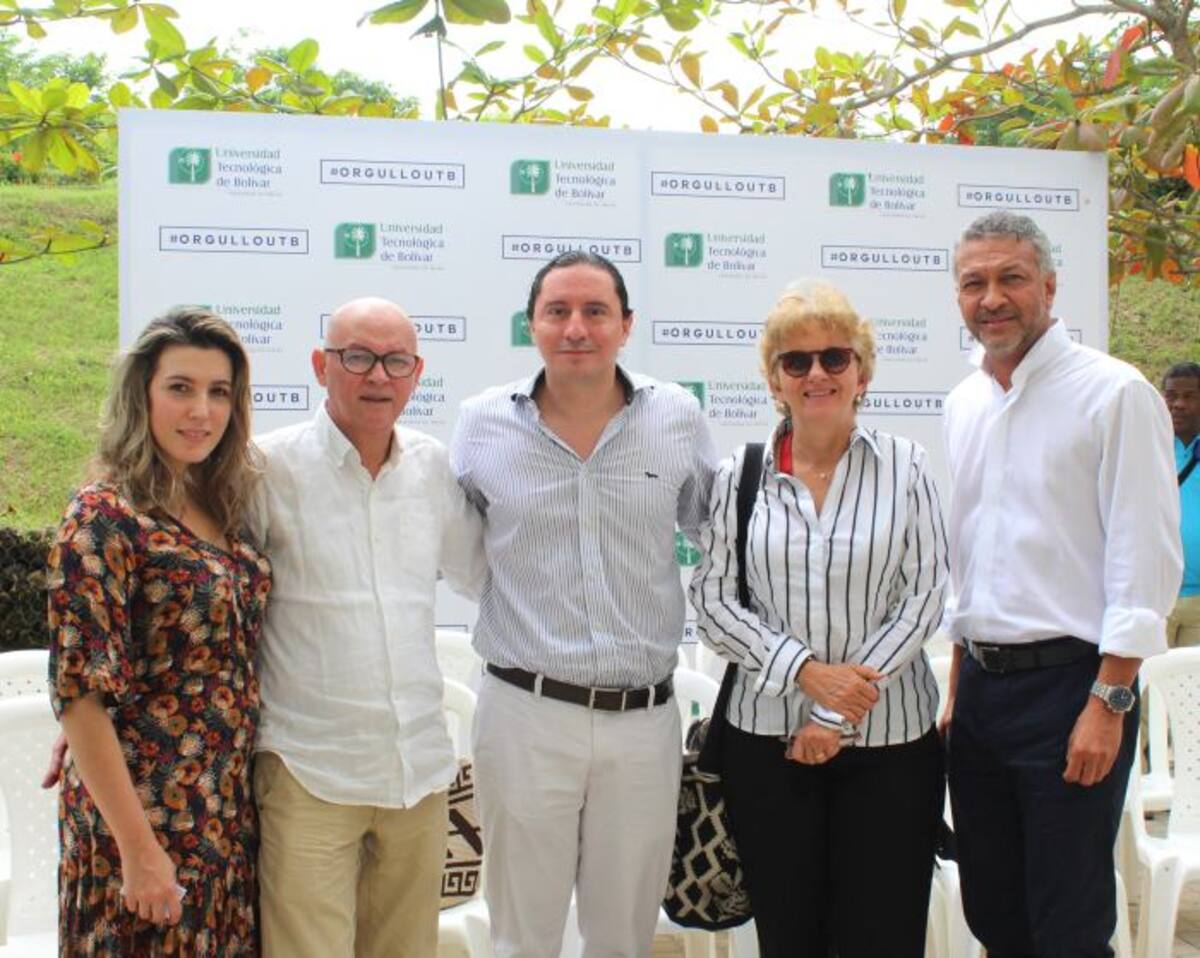 Elena De La Espriella, Alfonso Hambuerguer, Thierry Ways, María Mercedes Botero y Alberto Martínez. CORTESÍA