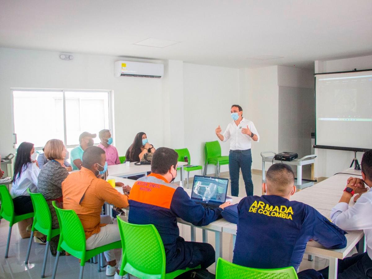 La reunión se realizó este martes con la presencia de representantes de diversas entidades. //Foto: Cortesía