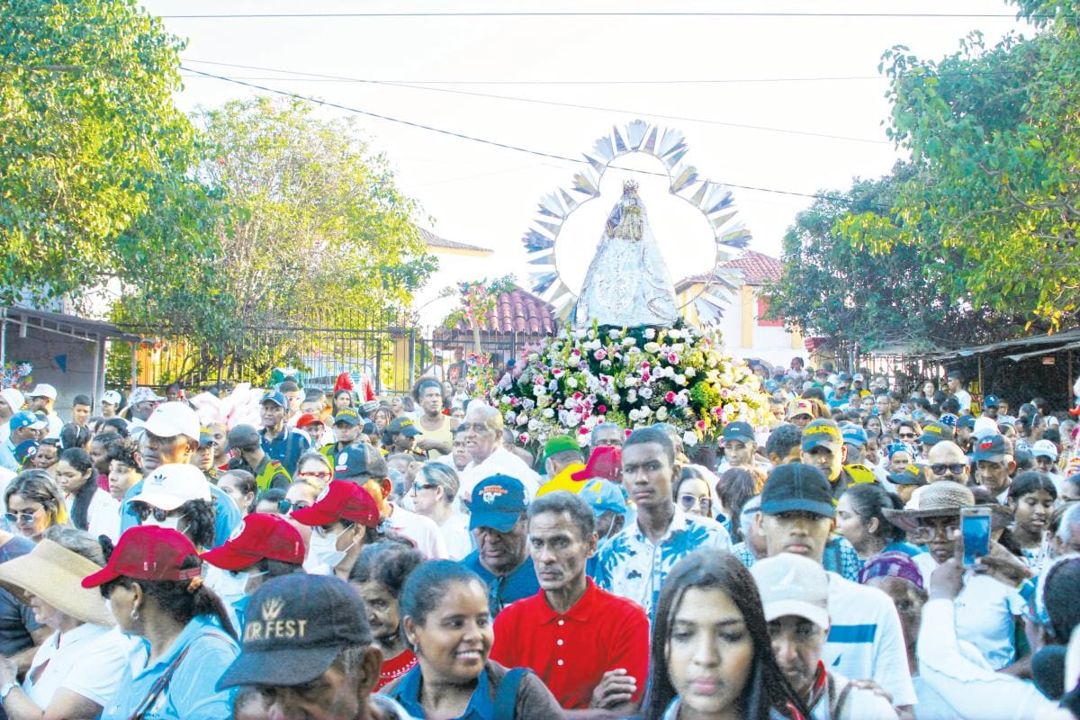 ¡Entre cumbias y fritos! Así se disfruta la conmemoración de la Virgen