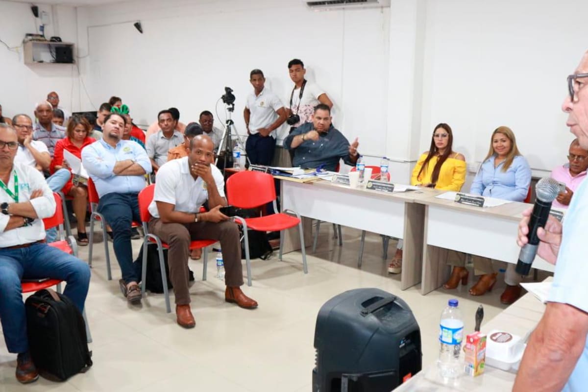 Audiencia pública sobre Bazurto: comunidad pide cumplir traslado