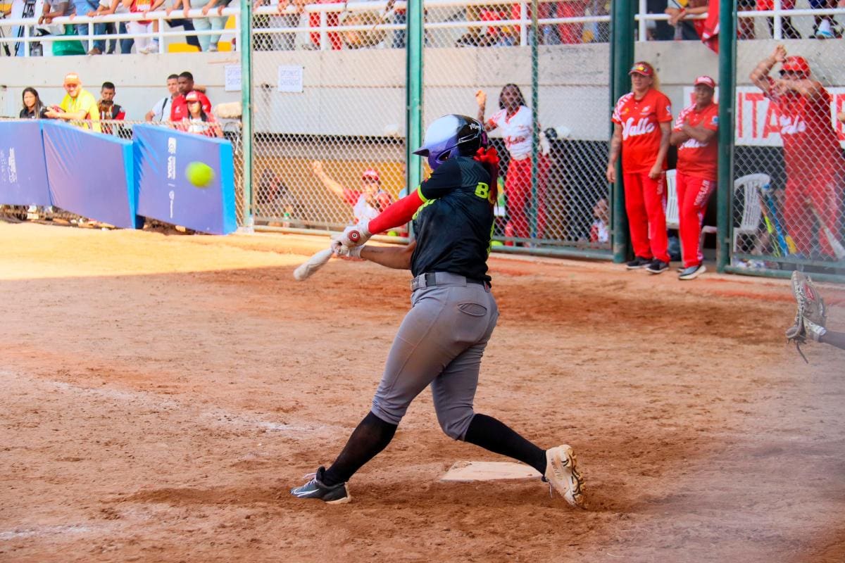 Video: “Nunca perdimos la fe”, Mayra Espitaleta, la del batazo de oro para Bolívar