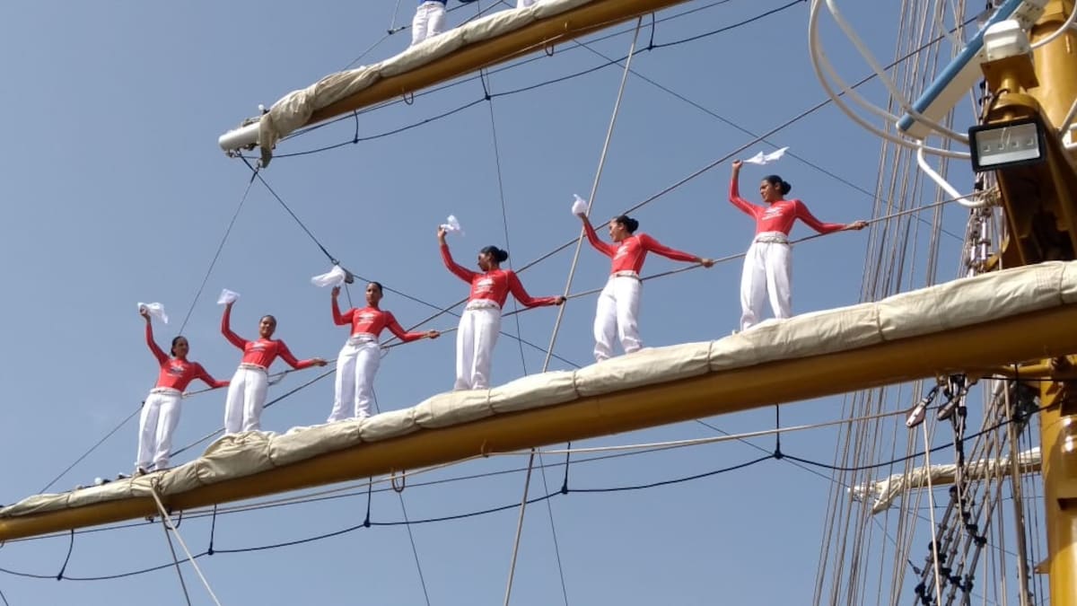 Arrancaron a navegar las hermosas embarcaciones de vela del Sail Cartagena 2018. Luis Eduardo Aparicio. EL UNIVERSAL.