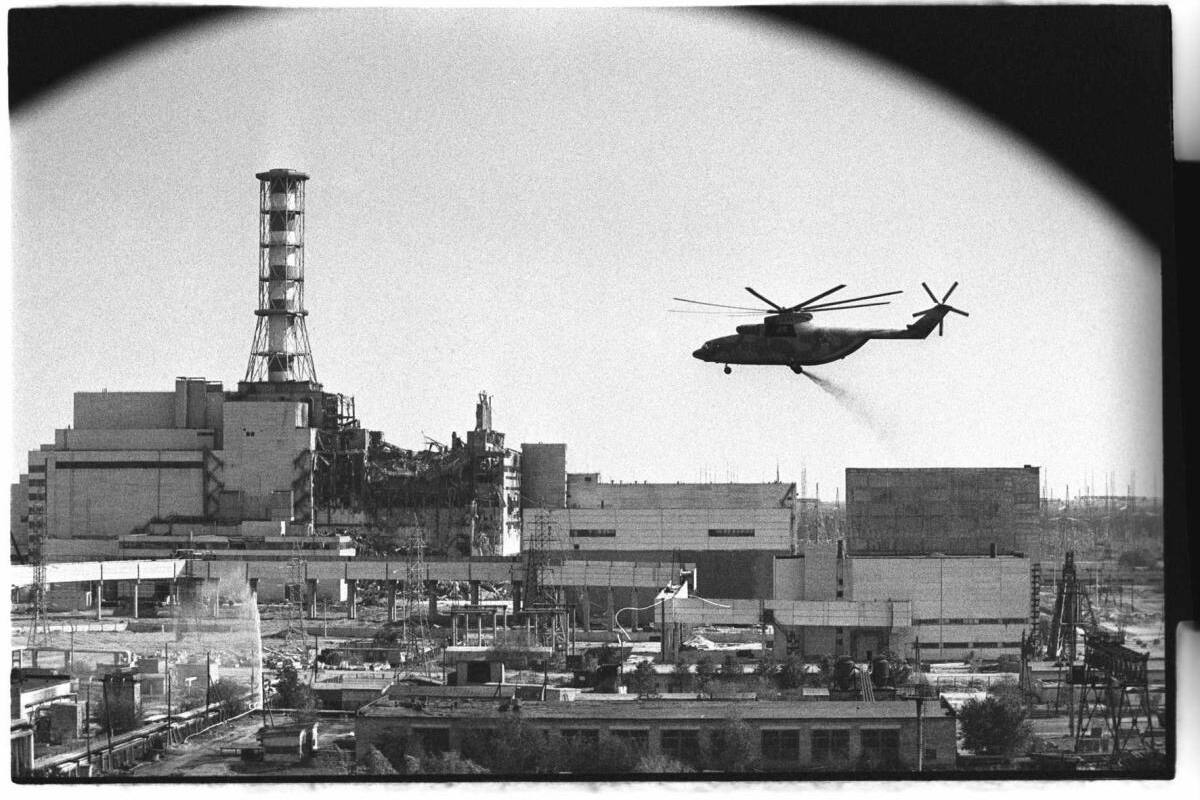 Tropas rusas invaden área cercana a Chernóbil