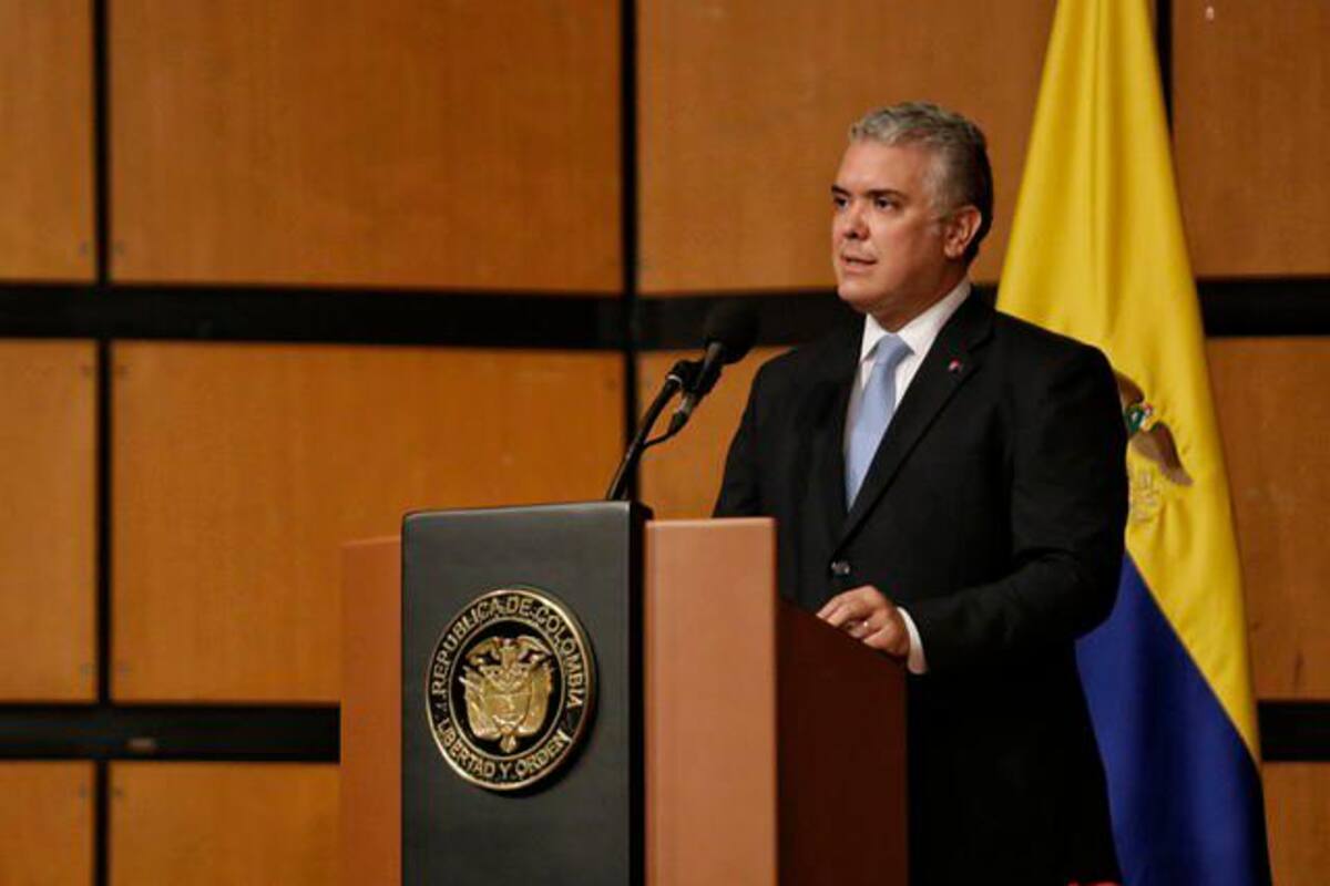 Presidente hace un llamado para posicionar las artesanías colombianas