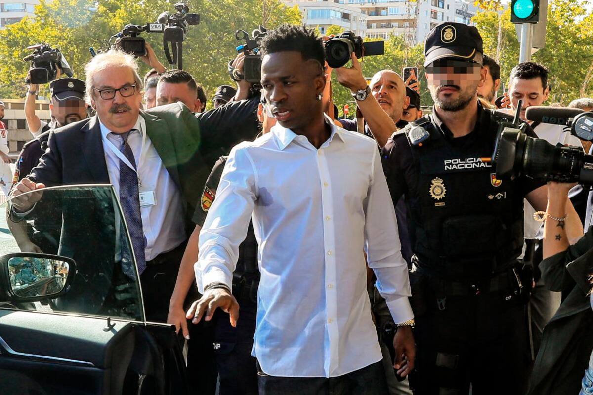 Valencia condena declaración judicial de Vinícius