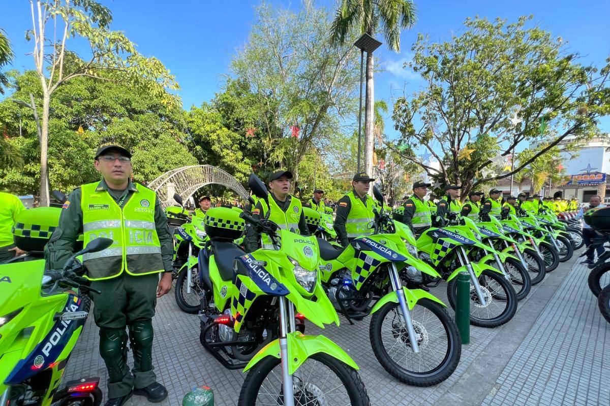 Entregan 42 motos a la Policía para cuidar a Córdoba