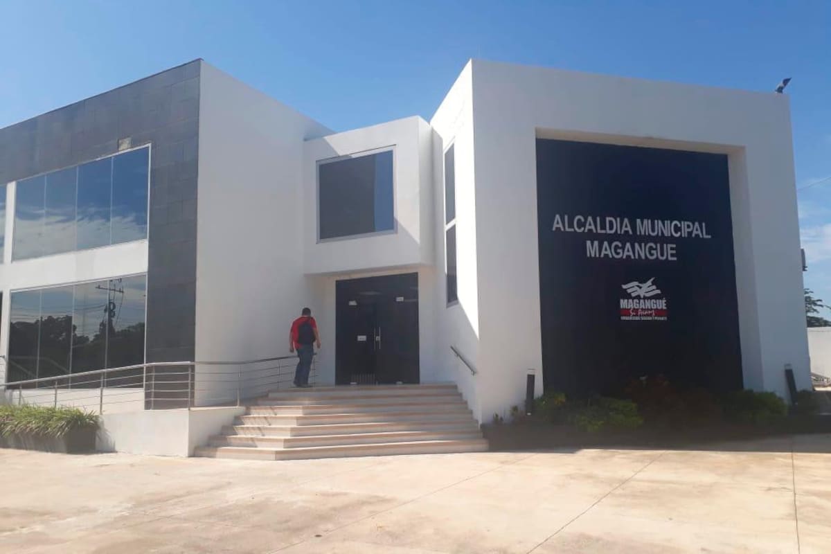 Ministerio de Hacienda suspendió giros a 16 municipios de Bolívar