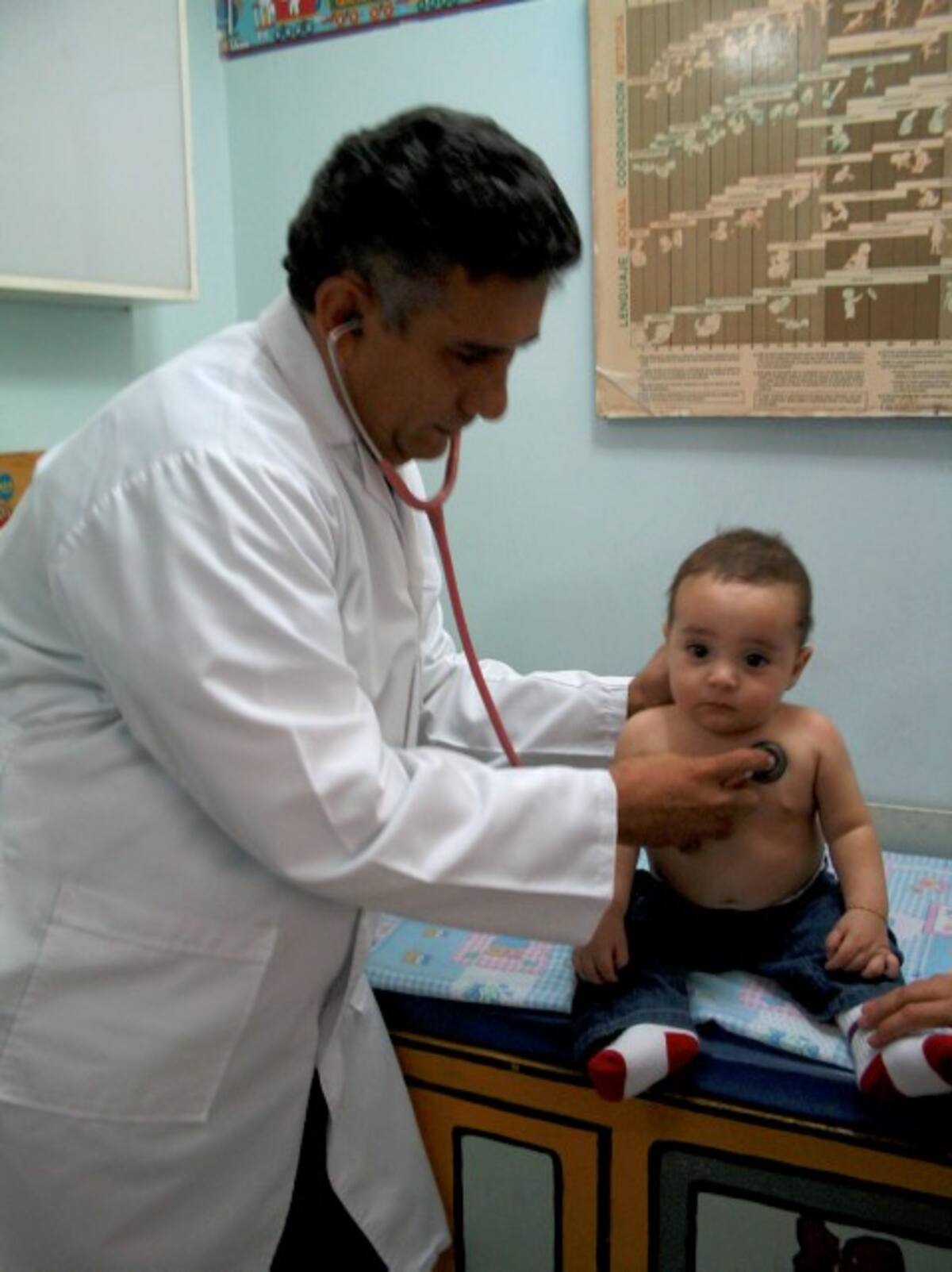 José Miguel Escamilla, pediatra neumólogo