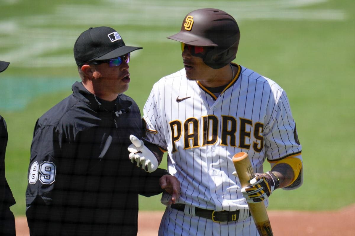 Padres desperdicia una ventaja y cae ente los Diamondbacks