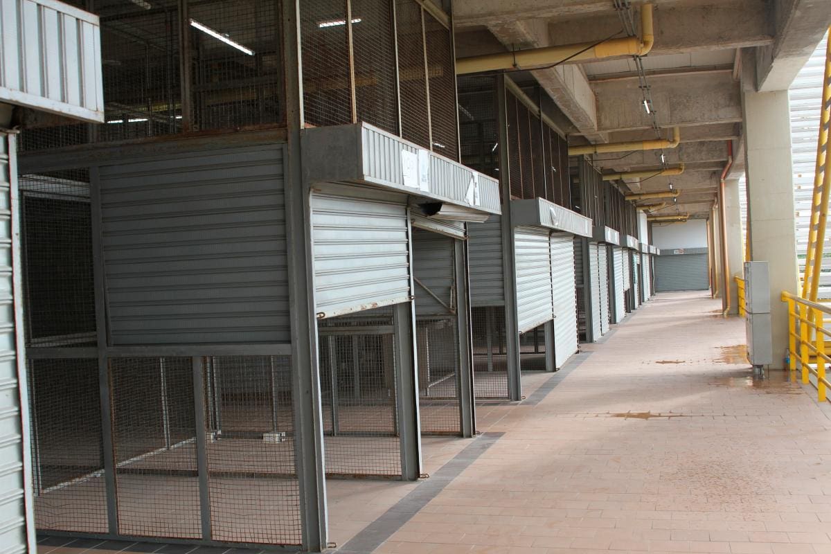 "Faltan más compradores y vendedores en Santa Rita"