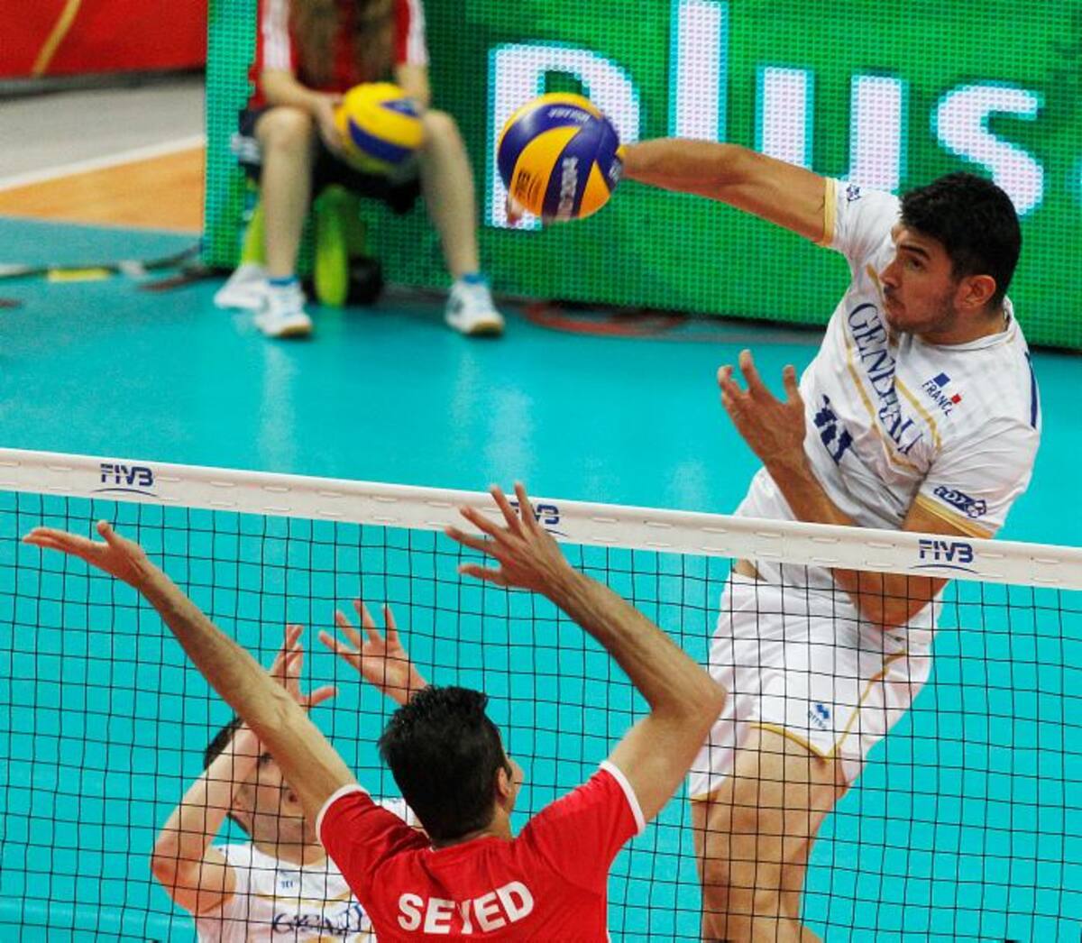 Francia se enfrentará a Brasil en semifinales del Mundial de voleibol. AP Czarek Sokolowski