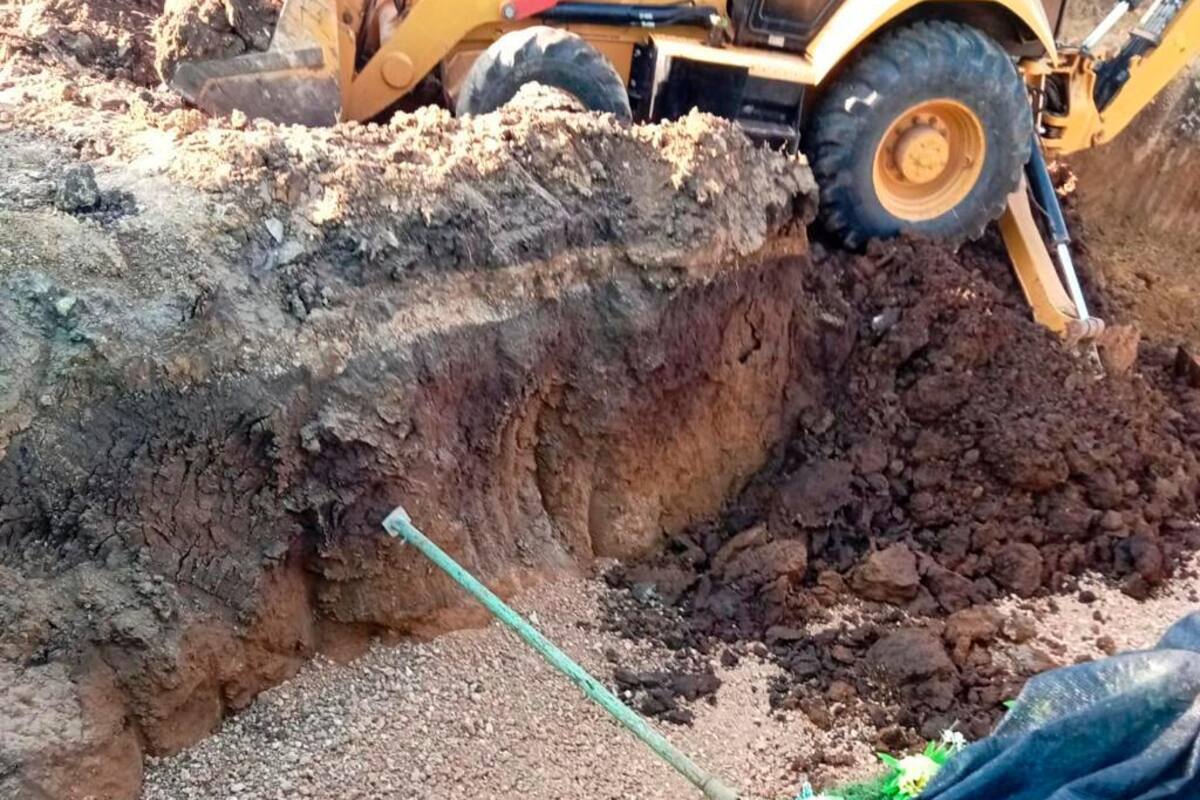 “Sacaron los cuerpos y no avisaron”: polémica en cementerio de Cartagena