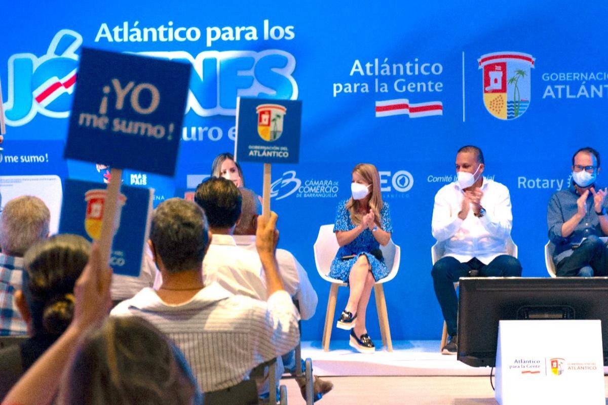 55 empresarios se unen para trabajar por los jóvenes del Atlántico