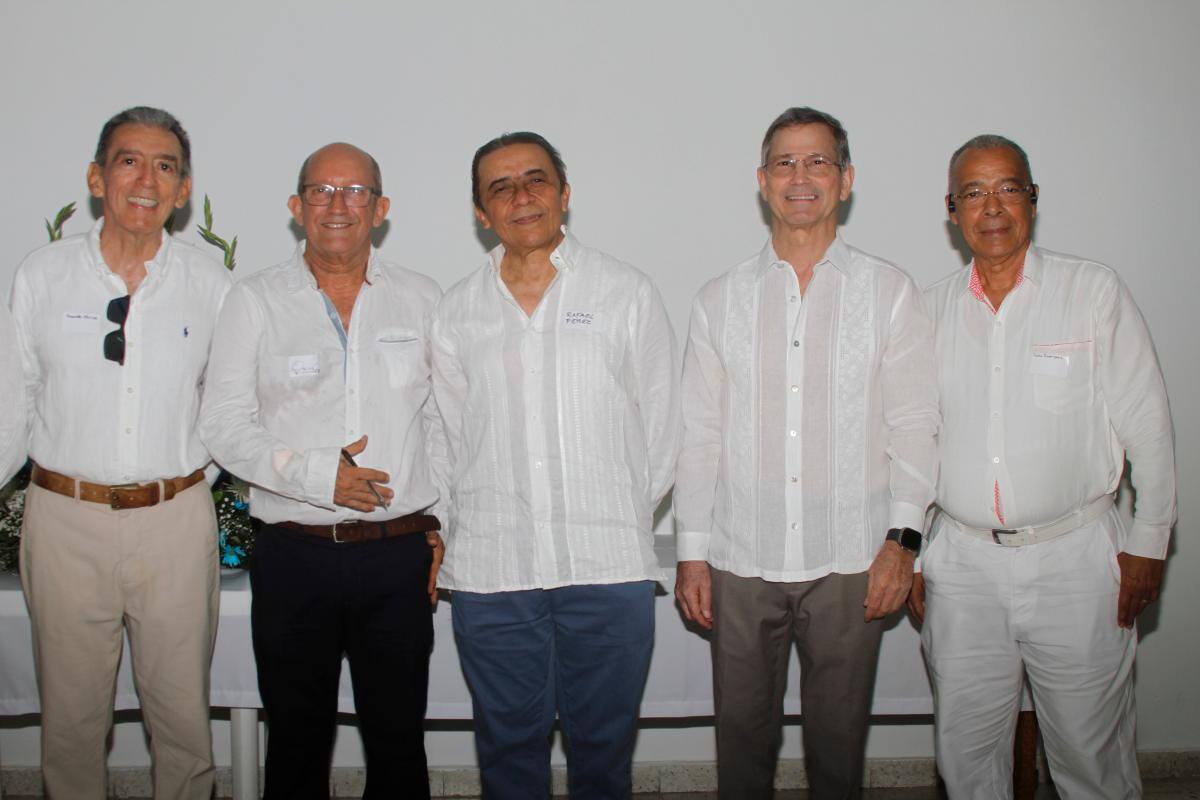 Oswaldo Murcia, Oscar Jiménez, Rafael Pérez, Gerardo Araújo y Pablo Rodríguez.