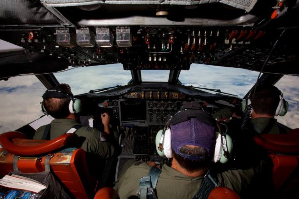 La búsqueda del avión malasio continúa. AP Richard Wainwright