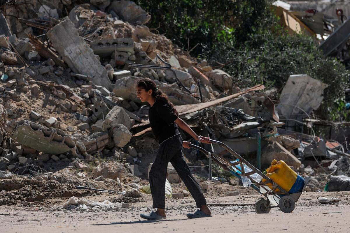 Más de 100.000 personas han huido de Rafah tras ofensiva israelí