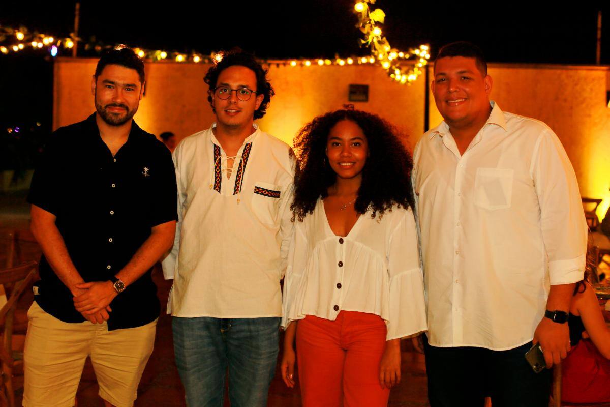 Rony Suárez, César Giraldo, Diana Vidal y Gabis Amaya.