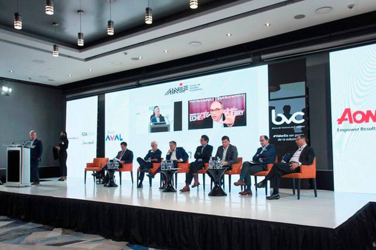 ¿Qué proponen los precandidatos presidenciales sobre la situación económica?