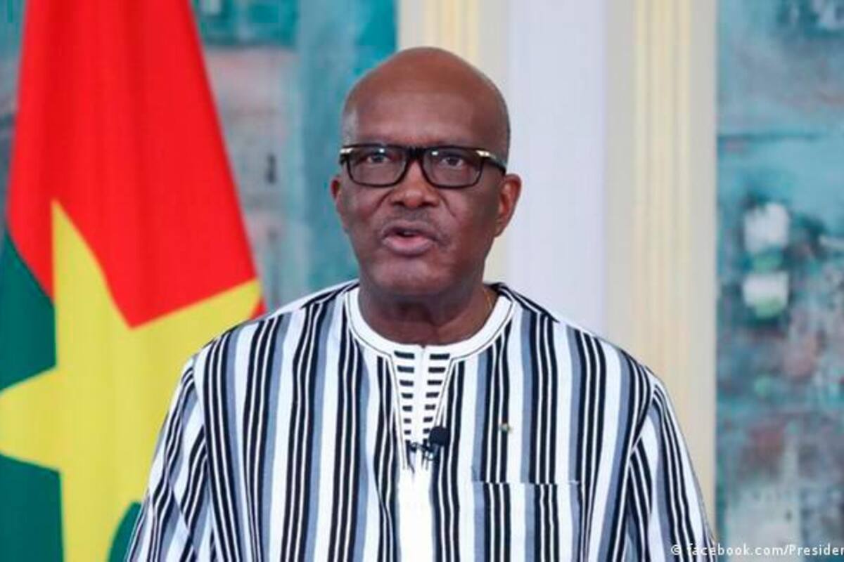 Dimite el presidente de Burkina Faso tras el golpe de Estado de los militares