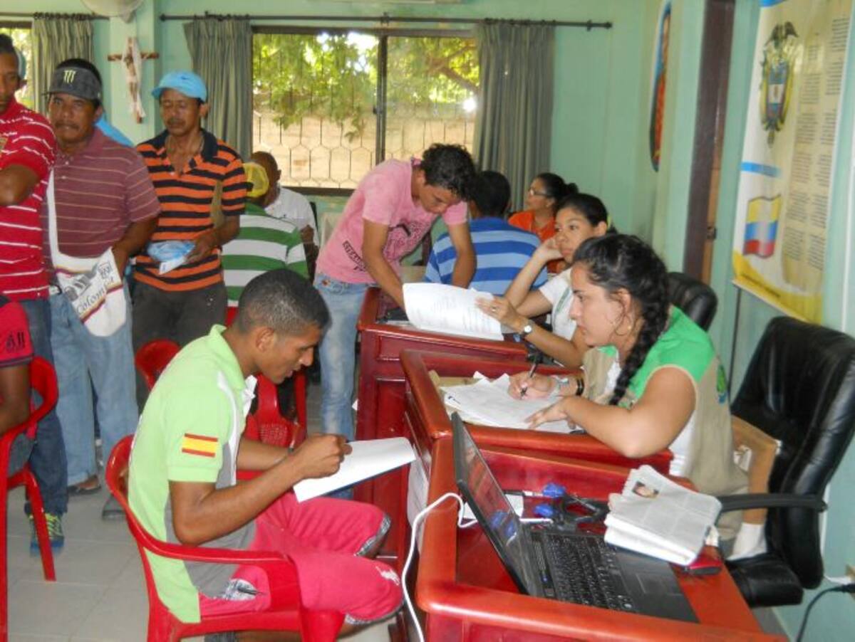 Entre Soplaviento y San Cristóbal se recibieron 572 hojas de vida gracias a la campaña de empleabilidad. Cortesía