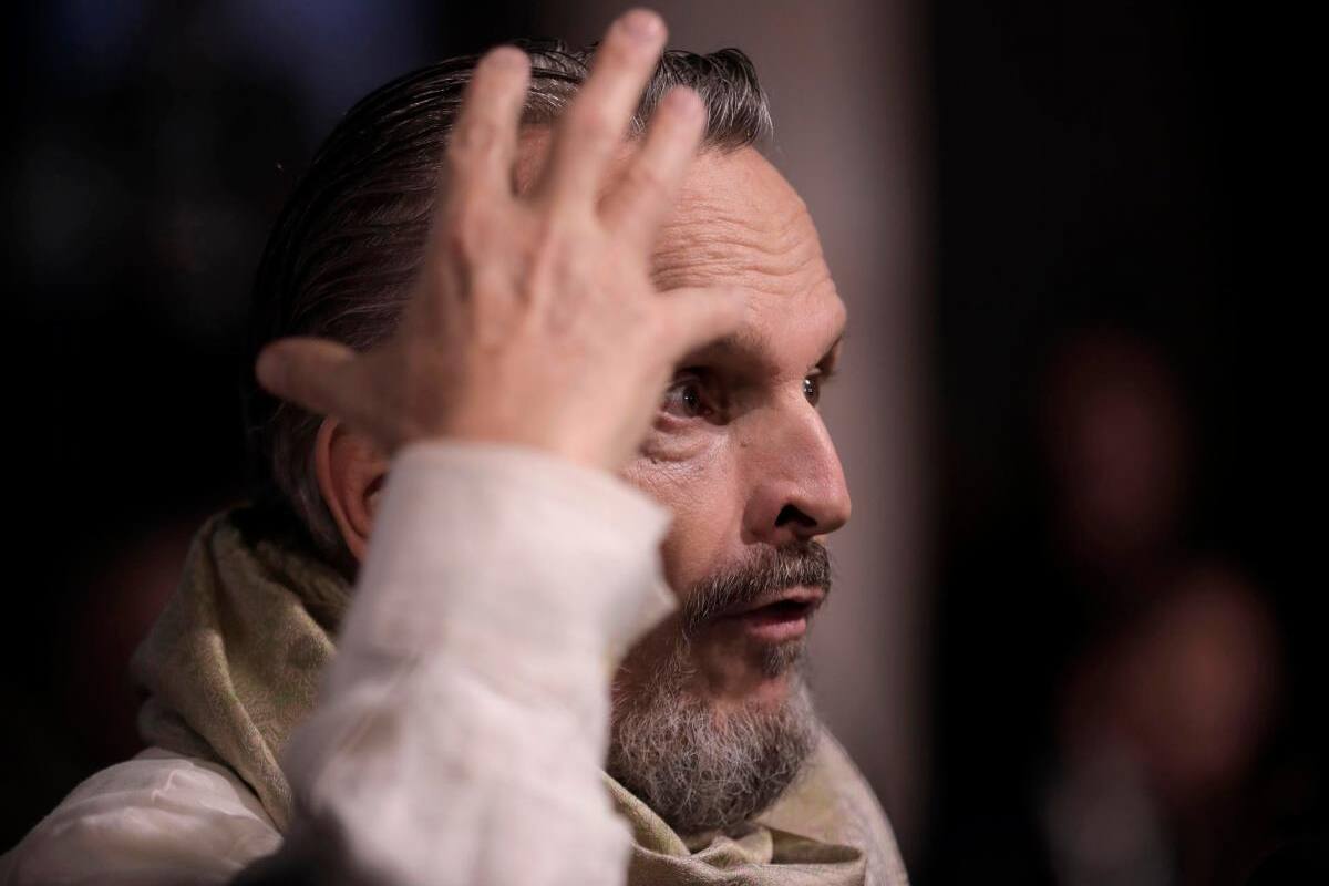 En Ciudad de México detuvieron a cinco hombre por robo a casa de Miguel Bosé