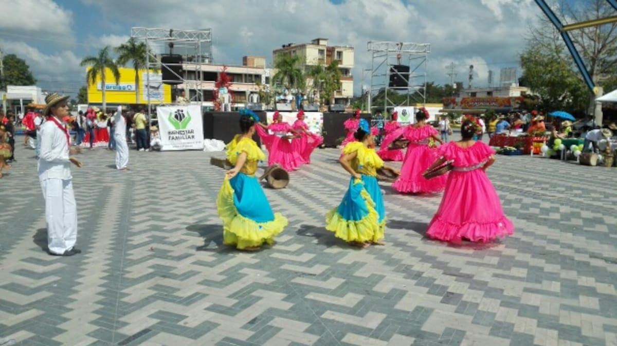La clausura de territorios con bienestar se cumplió en la Plaza Cultural de Majagual. Cortesia