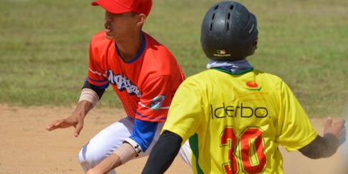 Bolívar derrotó a Magdalena y sigue invicto en el Nacional de Sóftbol Sub 23