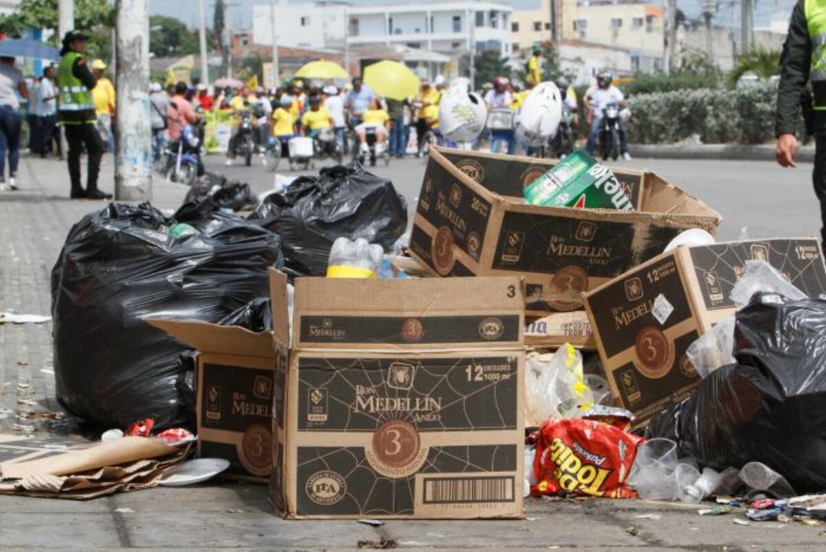 Se espera que con la libre competencia y el nuevo sistema tarifario, los basureros satélites desaparezcan. // JULIO CASTAÑO-EL UNIVERSAL