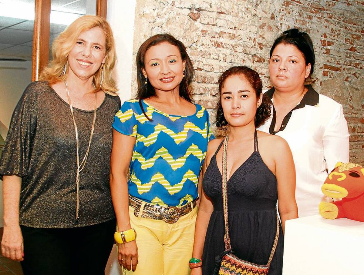Libia Corcioni, Ana Cecilia Arnedo, Lina Espinosa y Mónica Pérez.