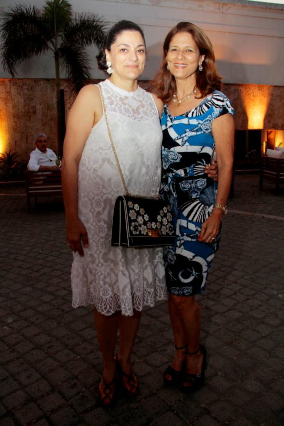 Mónica y Claudia Fadul.