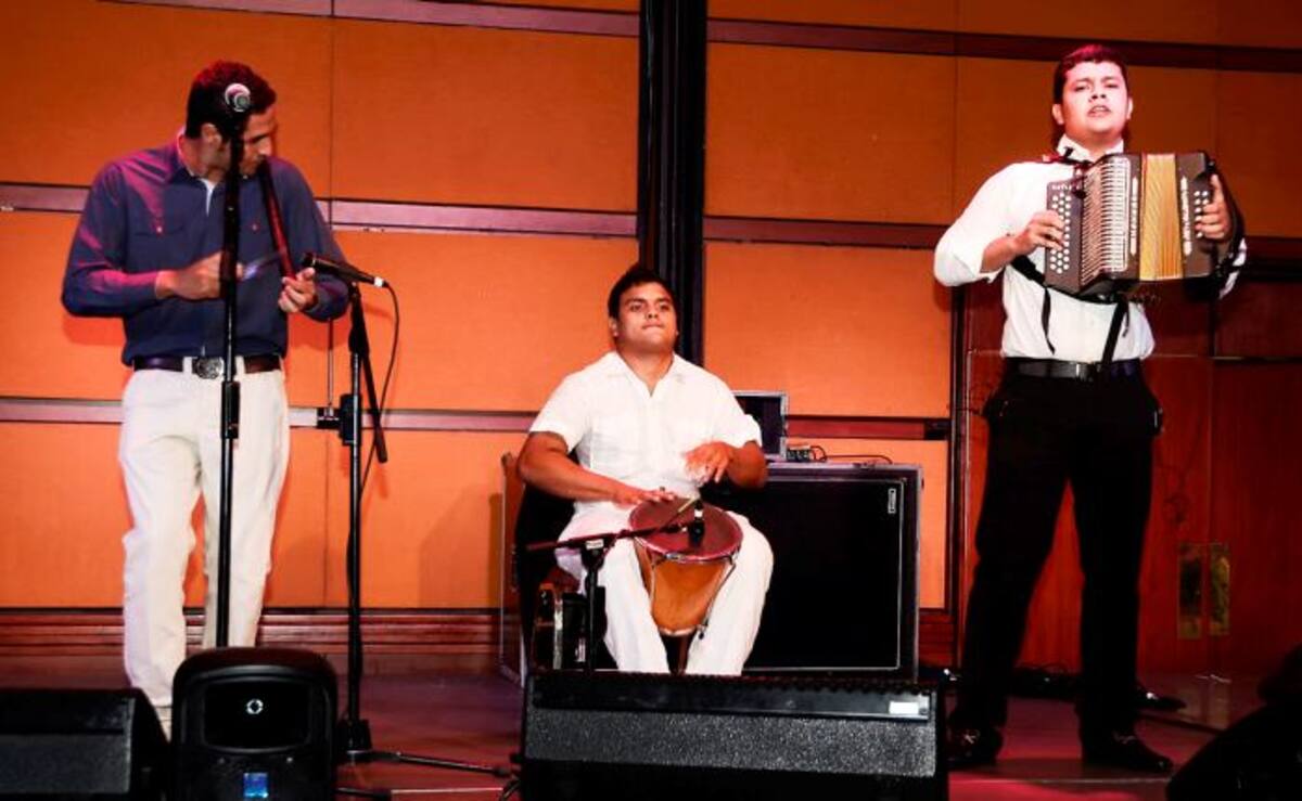 Rodrigo José Romero Chamorro, rey juvenil CORTESÍA