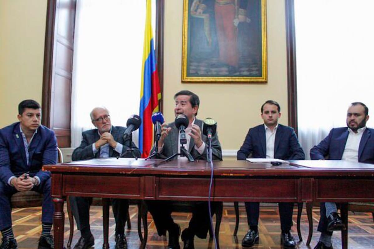 Partido En Marcha se baja de la coalición del Gobierno