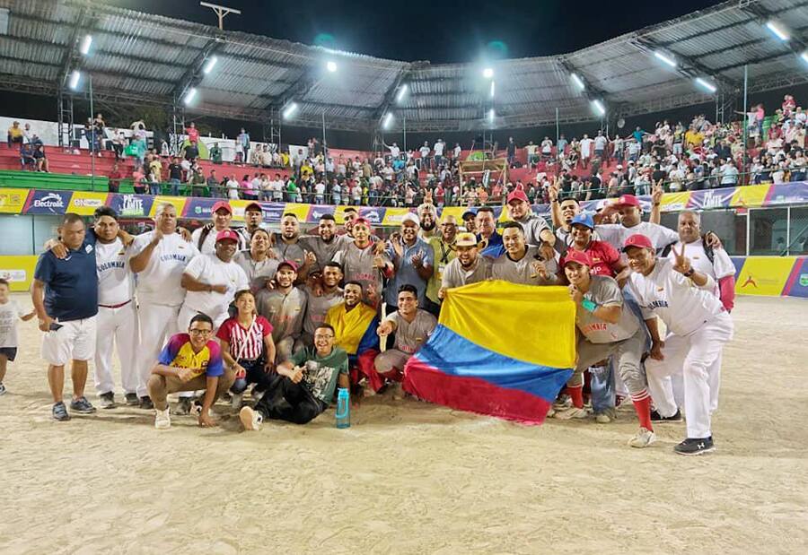 Histórica clasificación de Colombia al Mundial de Sóftbol Masculino