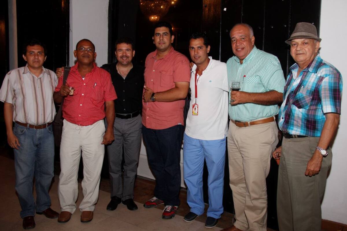 Jorge Villalba, Américo Mendoza, Luis Fanor Verbel, Gustavo Buendía, Víctor Tribiño, Eduardo Sanjur y Leobardo Marrugo.