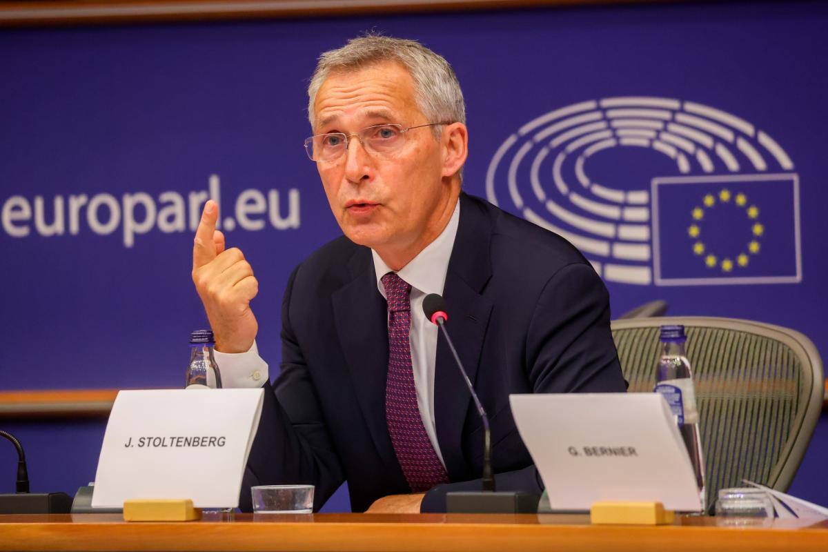 Jens Stoltenberg: “Debemos prepararnos para una larga guerra en Ucrania”