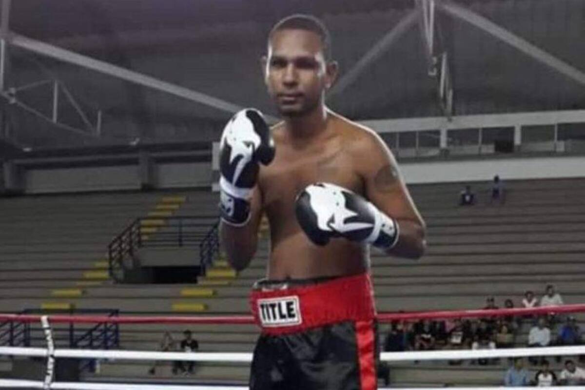Qué tragedia! Murió boxeador 9 días después de estrellarse en su moto