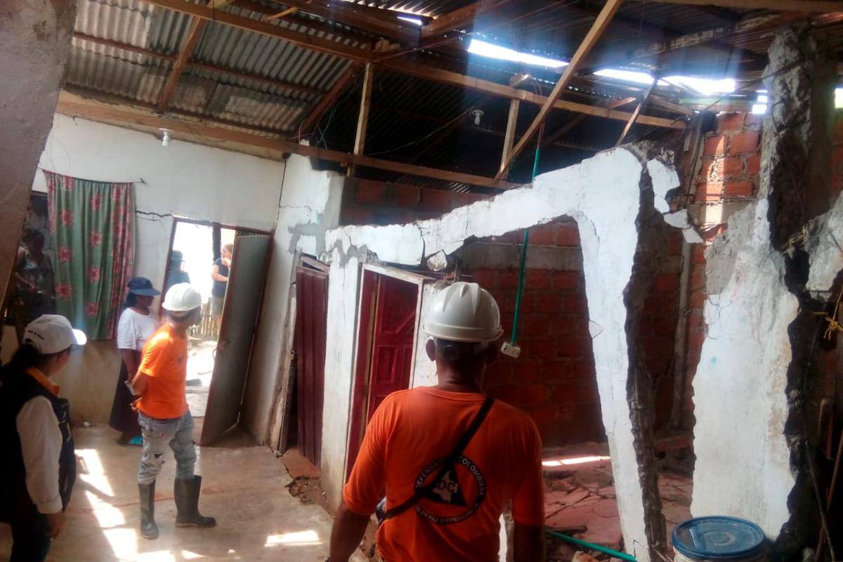 Familias de El Carmen esperan ayudas por daños que dejó vendaval