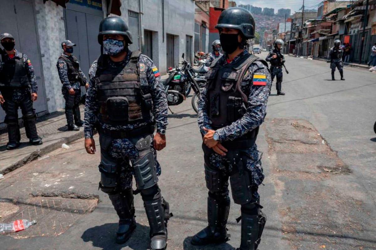 Operativos contra bandas en Venezuela dejan saldo de 77 personas detenidas