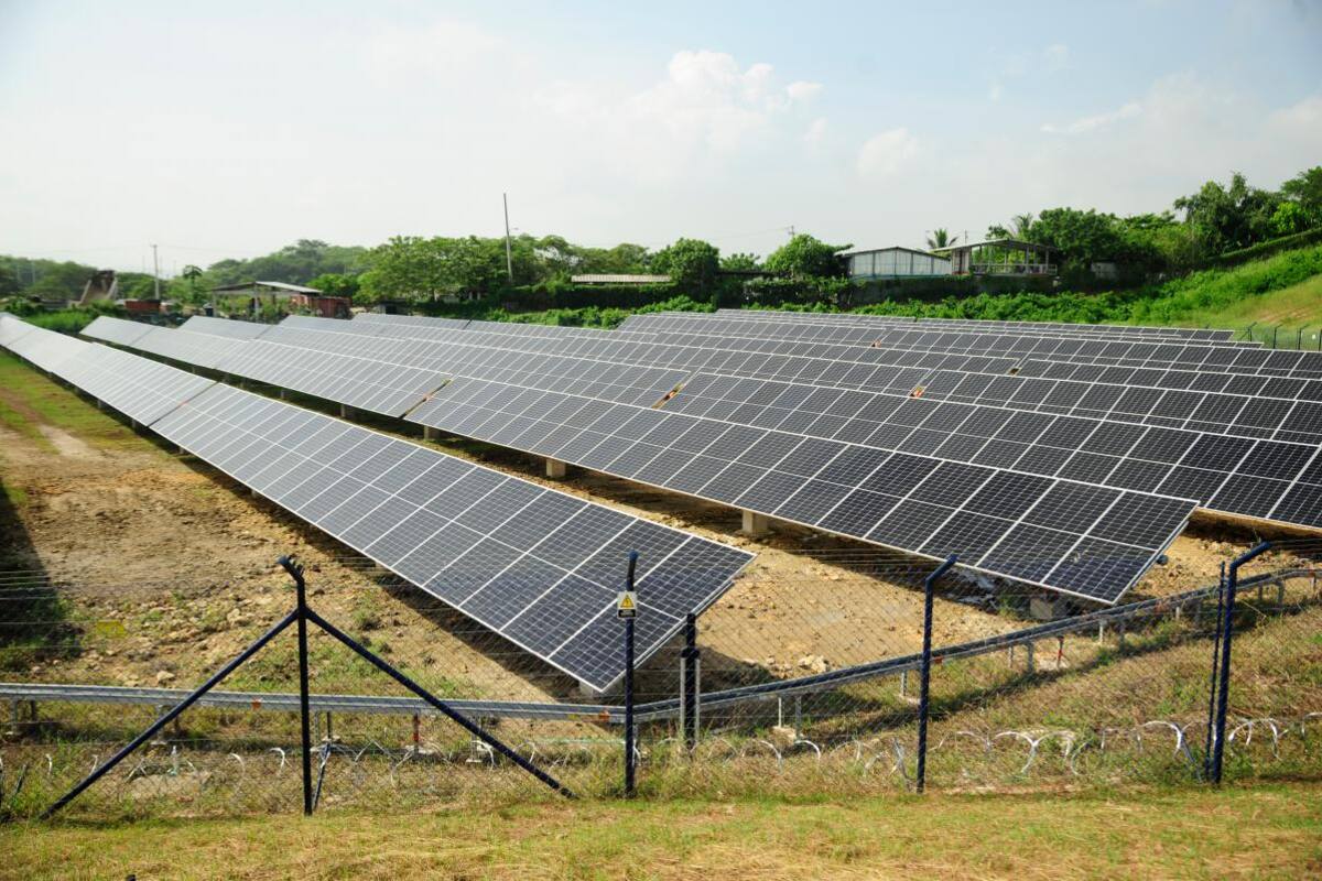 ¡Qué orgullo! En Cartagena inauguran la granja solar universitaria más grande del país