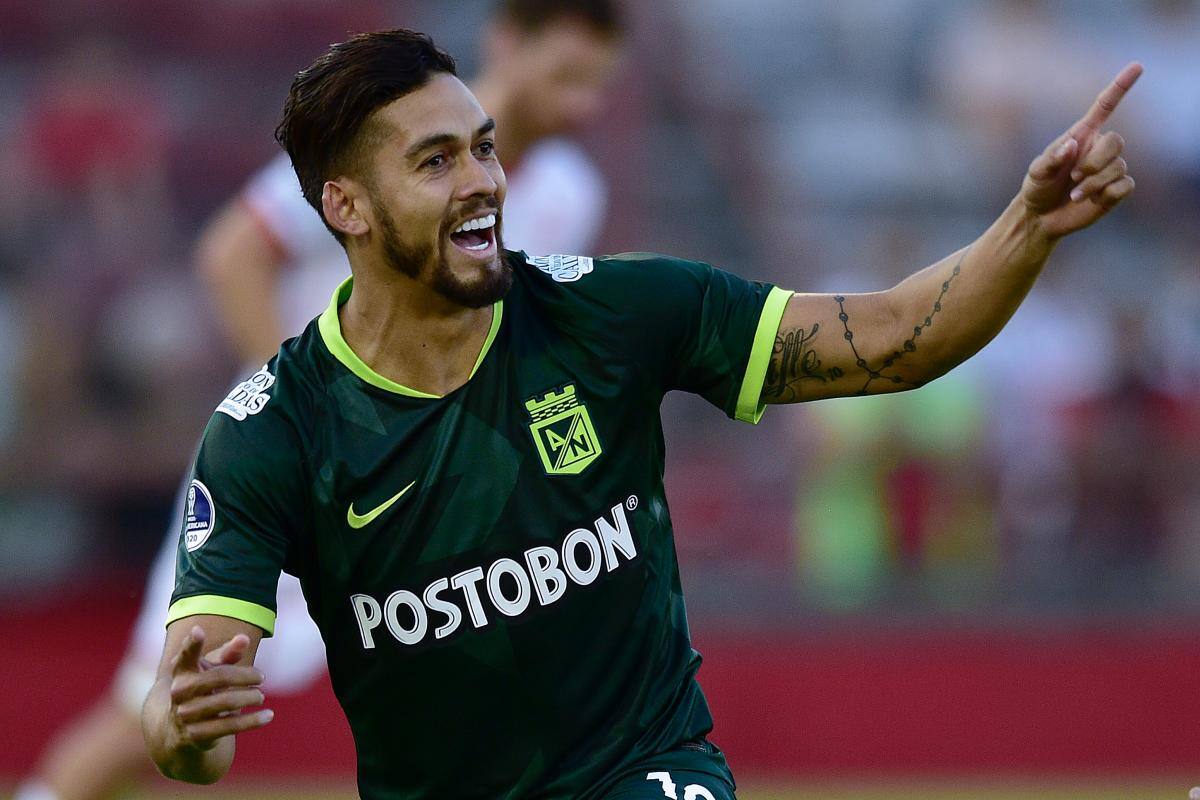 Nacional empata ante Huracán y pasa en la Sudamericana