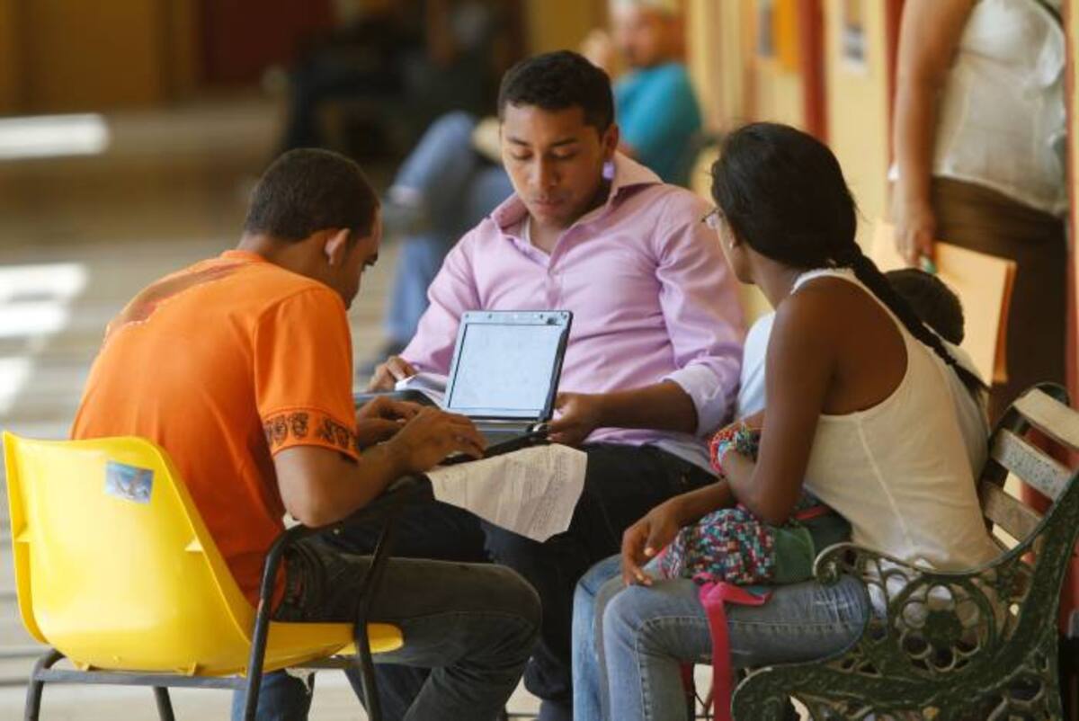 El 75% de la bibliografía científica está en inglés y los jóvenes se ven en la necesidad de aprender una segunda lengua. AROLDO MESTRE/ EL UNIVERSAL