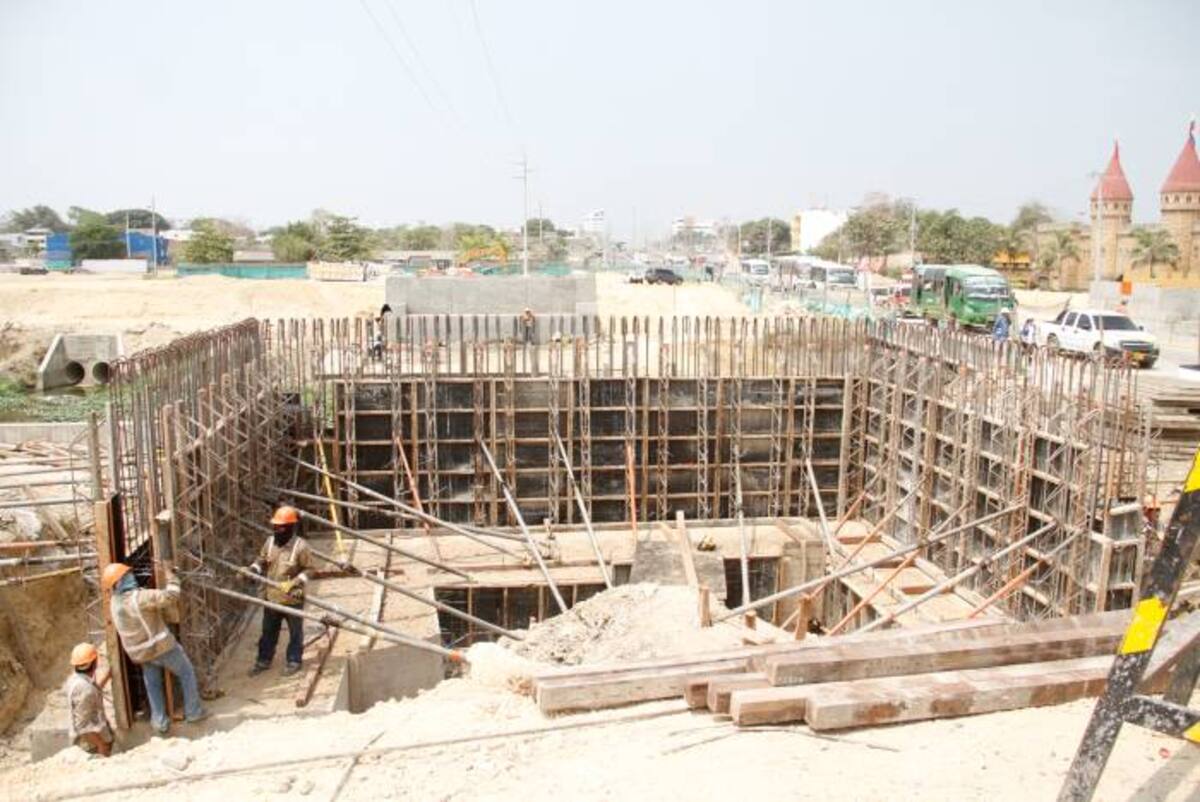 Un conjunto de obras se realizan en las 15 héctareas del Patio Portal, entre la Urbanización Anita y Villa Rosita. Óscar Díaz