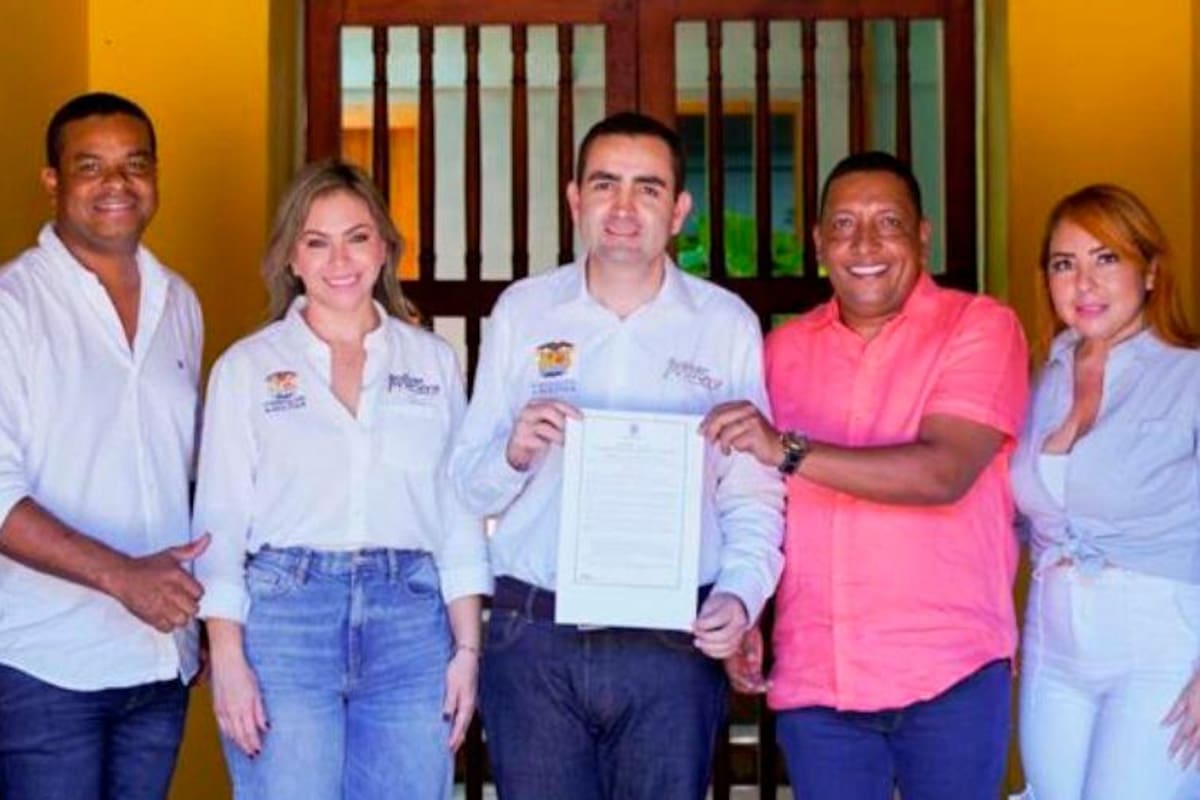 Anuncian la construcción de megacolegio en Río Viejo