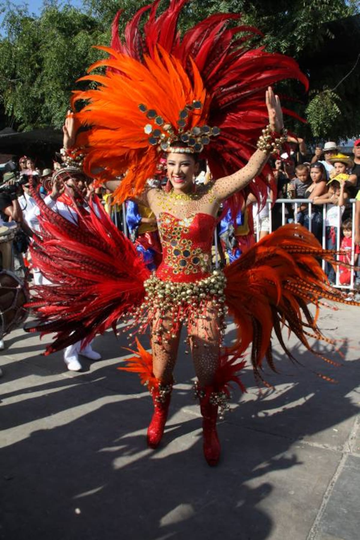 Diabla Arlequín fue el disfraz que usó la Reina del Carnaval, Andrea Jaramillo Char. Rafael Polo - Cortesía QHubo Barranquilla-