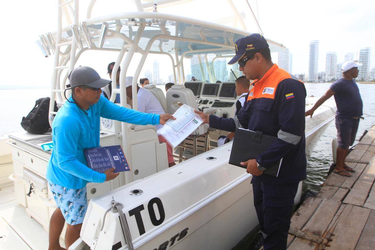Que la gente del mar tenga su licencia, que la maquinaria funcione bien con las condiciones del mar. //Julio Castaño Beltrán
