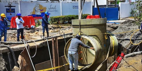 Instalan tuberías contra inundaciones en Bocagrande y Castillogrande