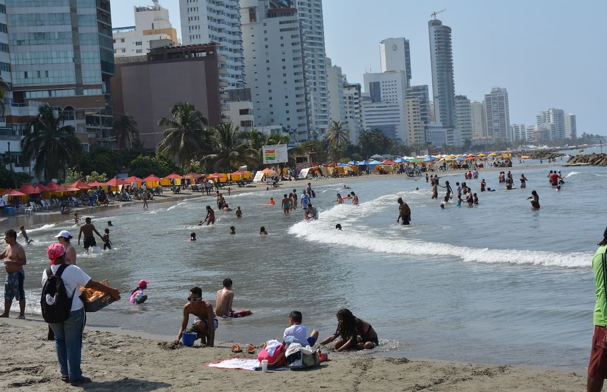 Asalvo recomienda que mientras se disfrute en balnearios con niños, se designe entre los adultos a un "guardian del agua".