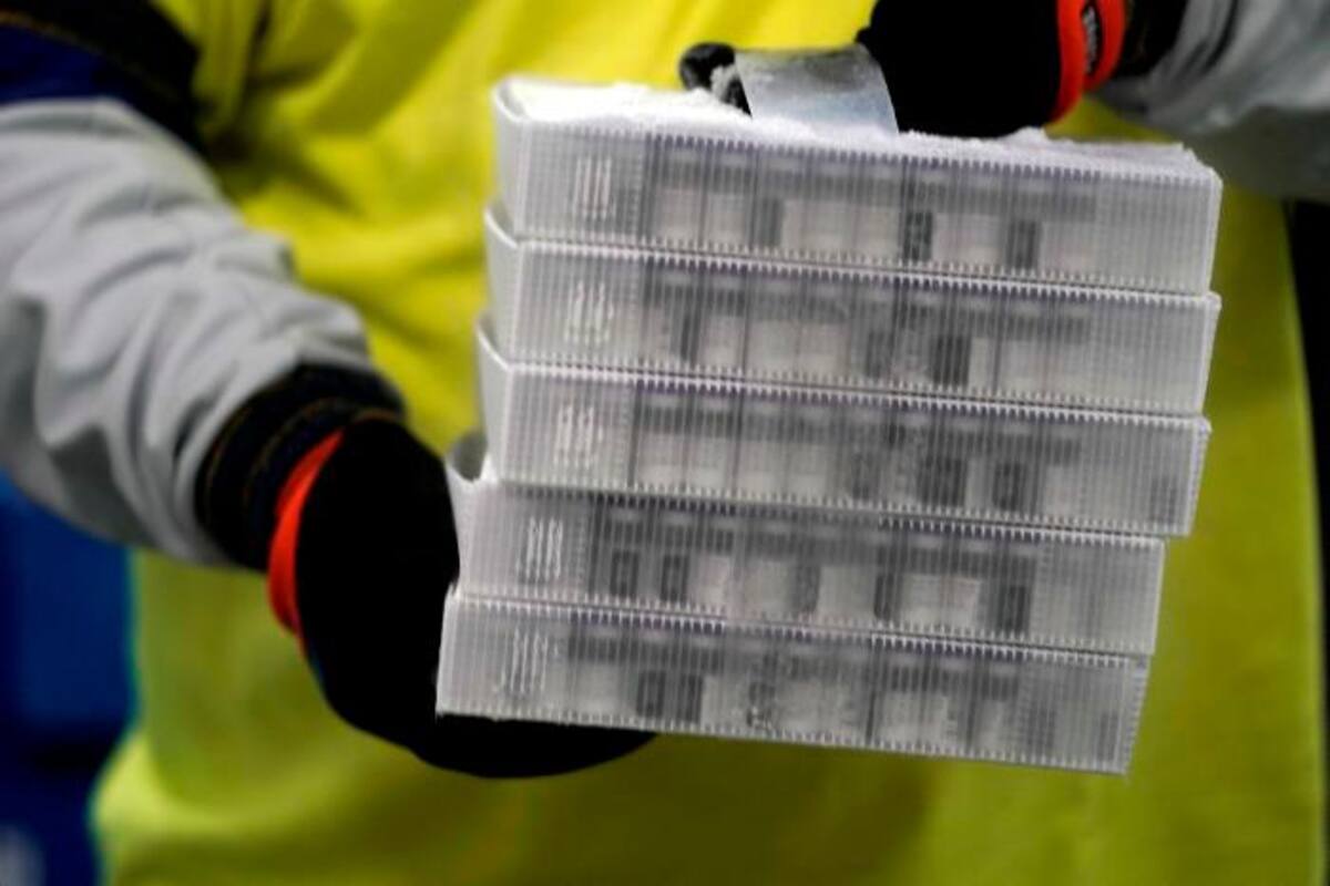 Minsalud solicita a empresarios presentar plan de adquisición de vacunas