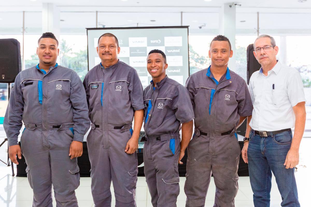 AUTO VARDÍ dispone de un equipo altamente calificado.